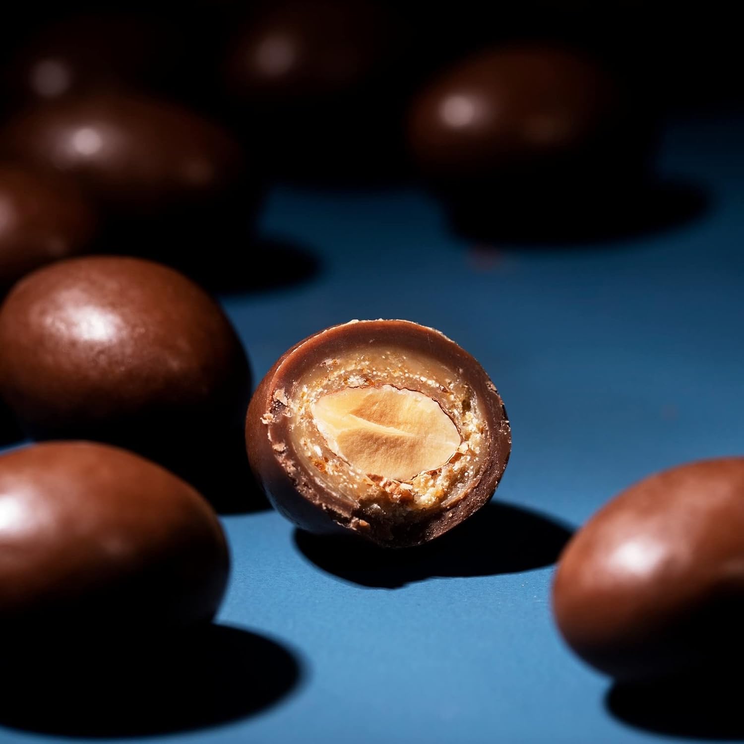 ChocZero Keto Milk Chocolate Covered TOFFEE Almonds (100g)