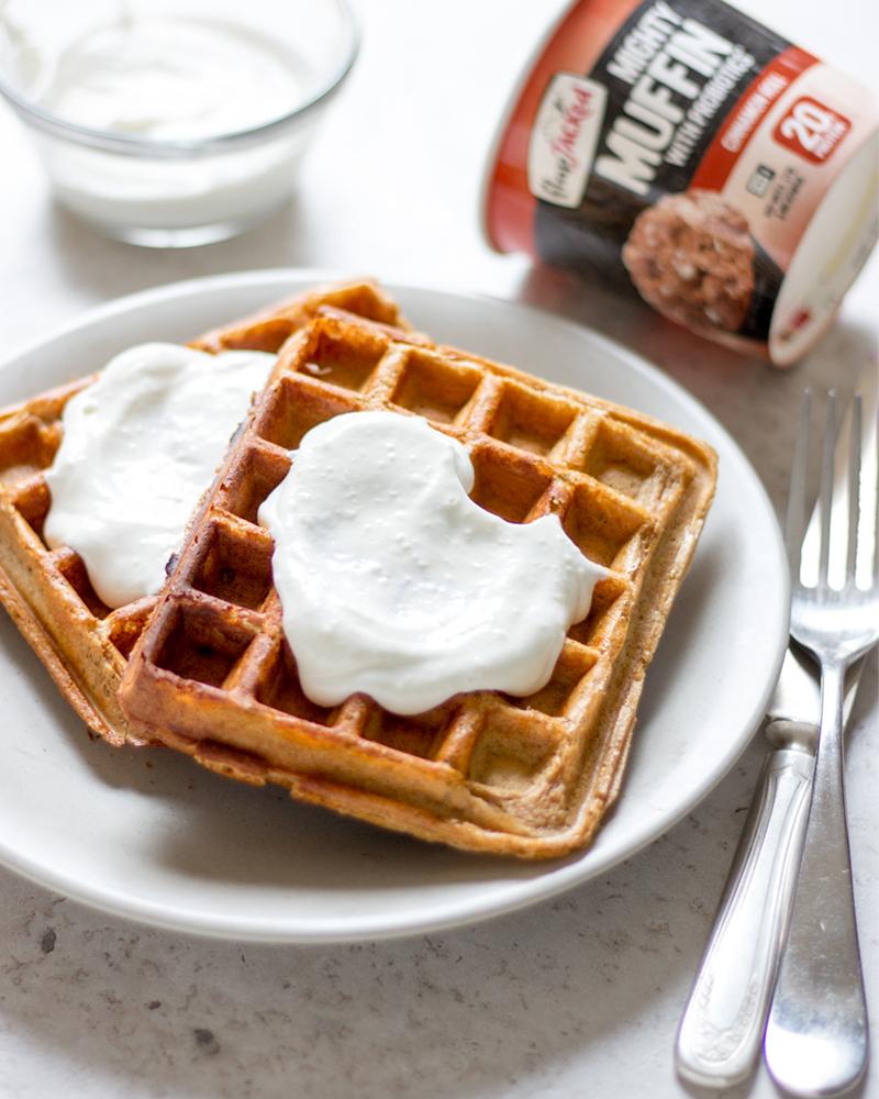 Cinnamon Roll Mighty Muffin Protein Waffle