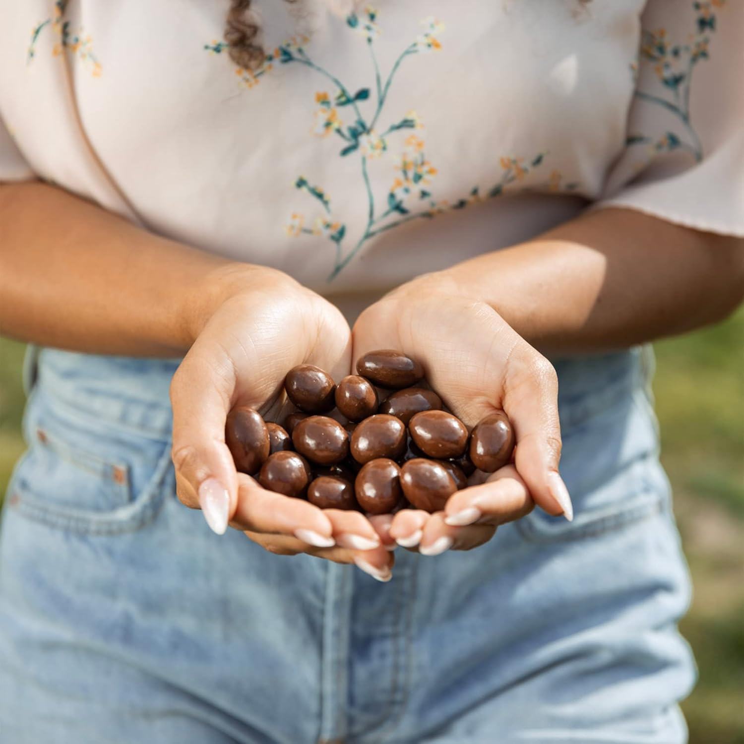 ChocZero Keto Milk Chocolate Covered TOFFEE Almonds (100g)